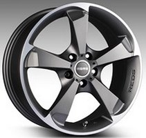 MOMO DRONE (REDS) . ����������� ����: Black, ������ ��������� �����, ������� � ���� �� ������.